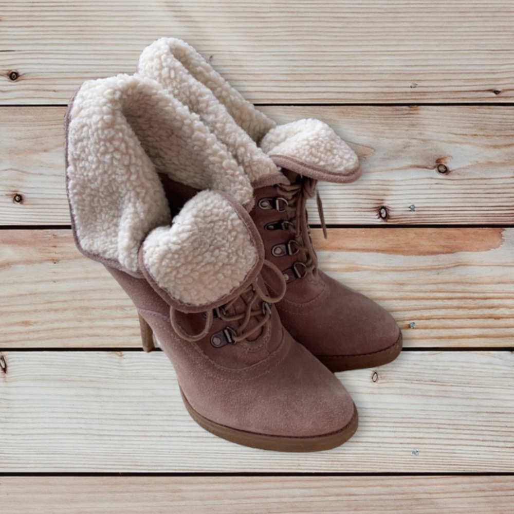 Laced up suede booties